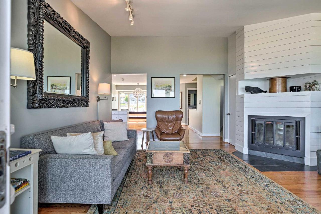 Lakefront Family Retreat With Grill Steps To Beach! Gary Exterior photo