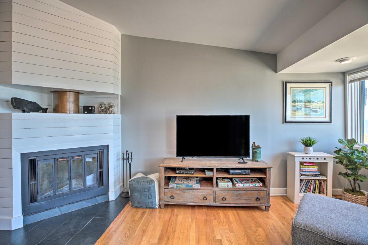 Lakefront Family Retreat With Grill Steps To Beach! Gary Exterior photo